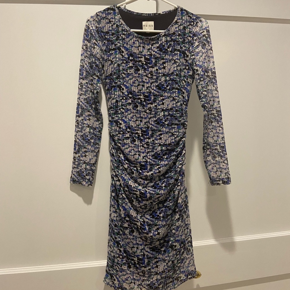 Reiss Rouched at Side Dress                    Arms are not Lined